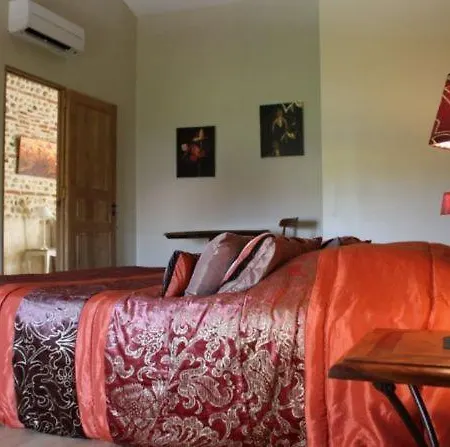 Terre De Garance Отель