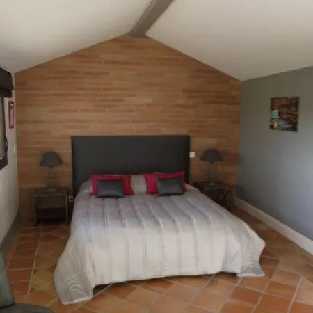 Terre De Garance ホテル 3*