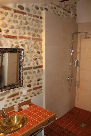 מלון Terre De Garance